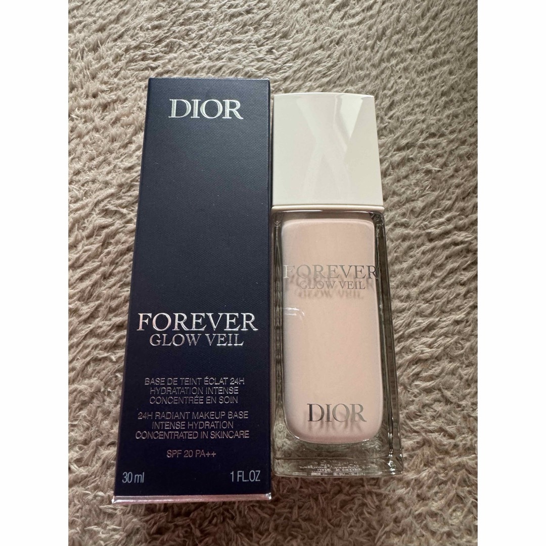 Christian Dior(クリスチャンディオール)のディオールスキン フォーエヴァー グロウヴェール 30mL コスメ/美容のベースメイク/化粧品(化粧下地)の商品写真