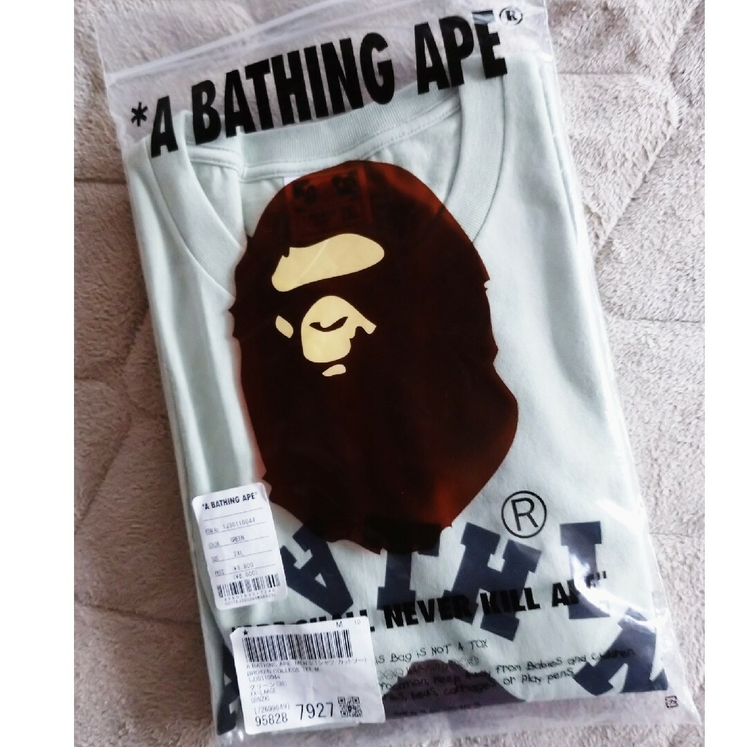 A BATHING APE(アベイシングエイプ)の未開封 A BATHING APE 半袖Ｔシャツ モスグリーン メンズのトップス(Tシャツ/カットソー(半袖/袖なし))の商品写真