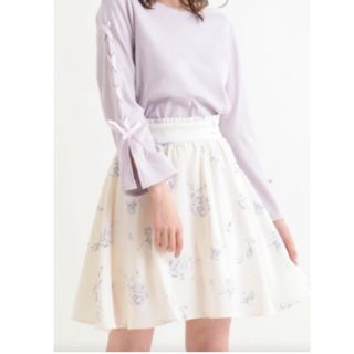 マジェスティックレゴン(MAJESTIC LEGON)のMAJESTIC LEGON モノトーンフラワーギャザースカパン　アイボリー　L(ミニスカート)