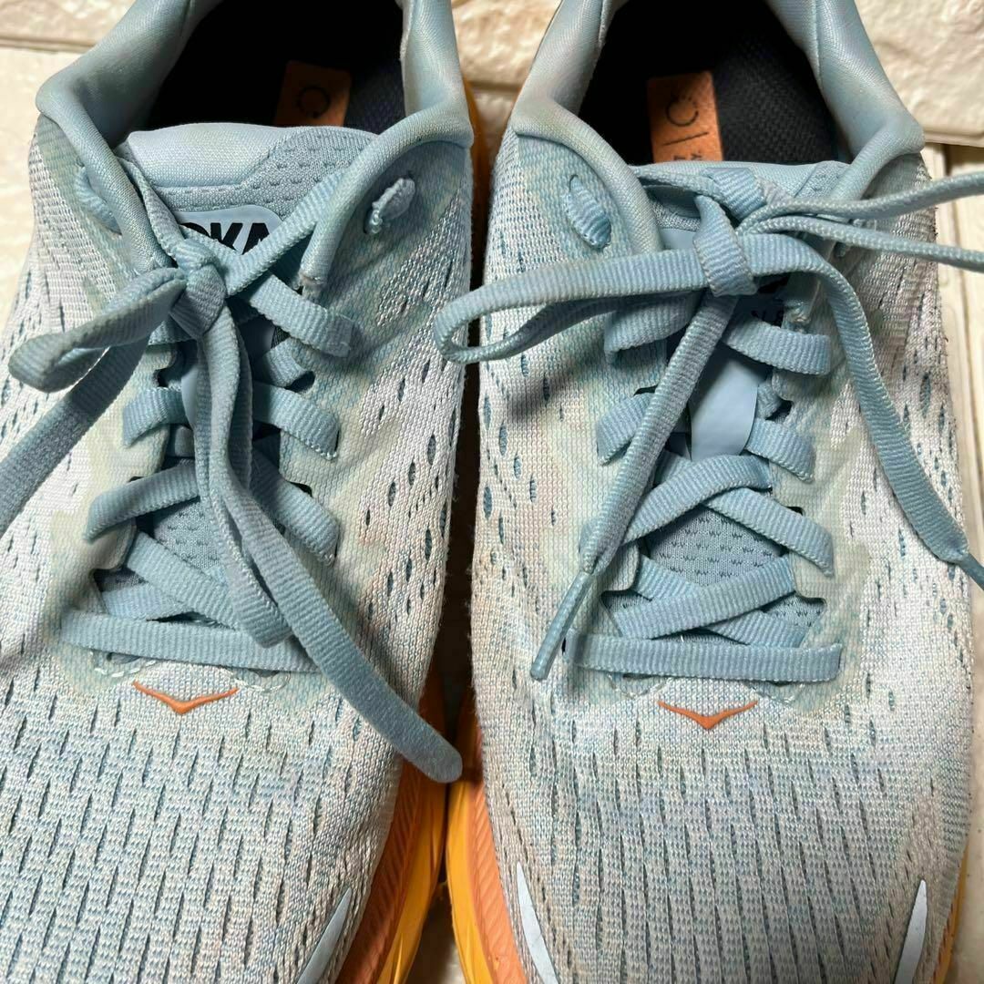 HOKA ONE ONE(ホカオネオネ)のHOKA ONE ONEランニングシューズCLIFTON 8 WIDE 23cm レディースの靴/シューズ(スニーカー)の商品写真