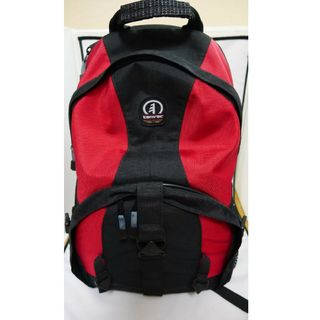 tamrac5549 カメラバッグ Adventure 9 Backpack 赤(リュック/バックパック)