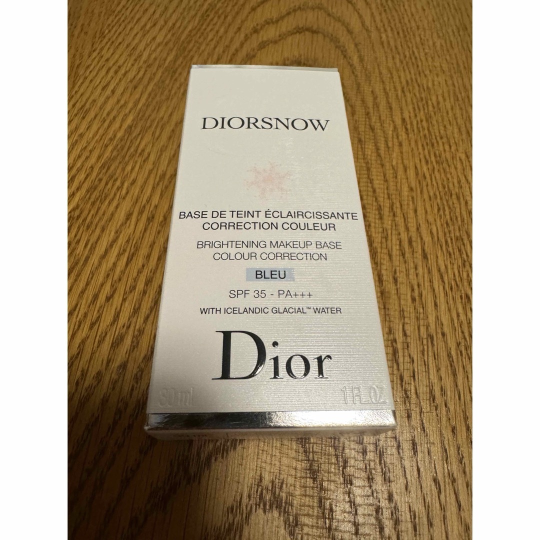 Christian Dior(クリスチャンディオール)のディオール メイクアップベース ブルー スノー ディオールスキン コスメ/美容のベースメイク/化粧品(化粧下地)の商品写真