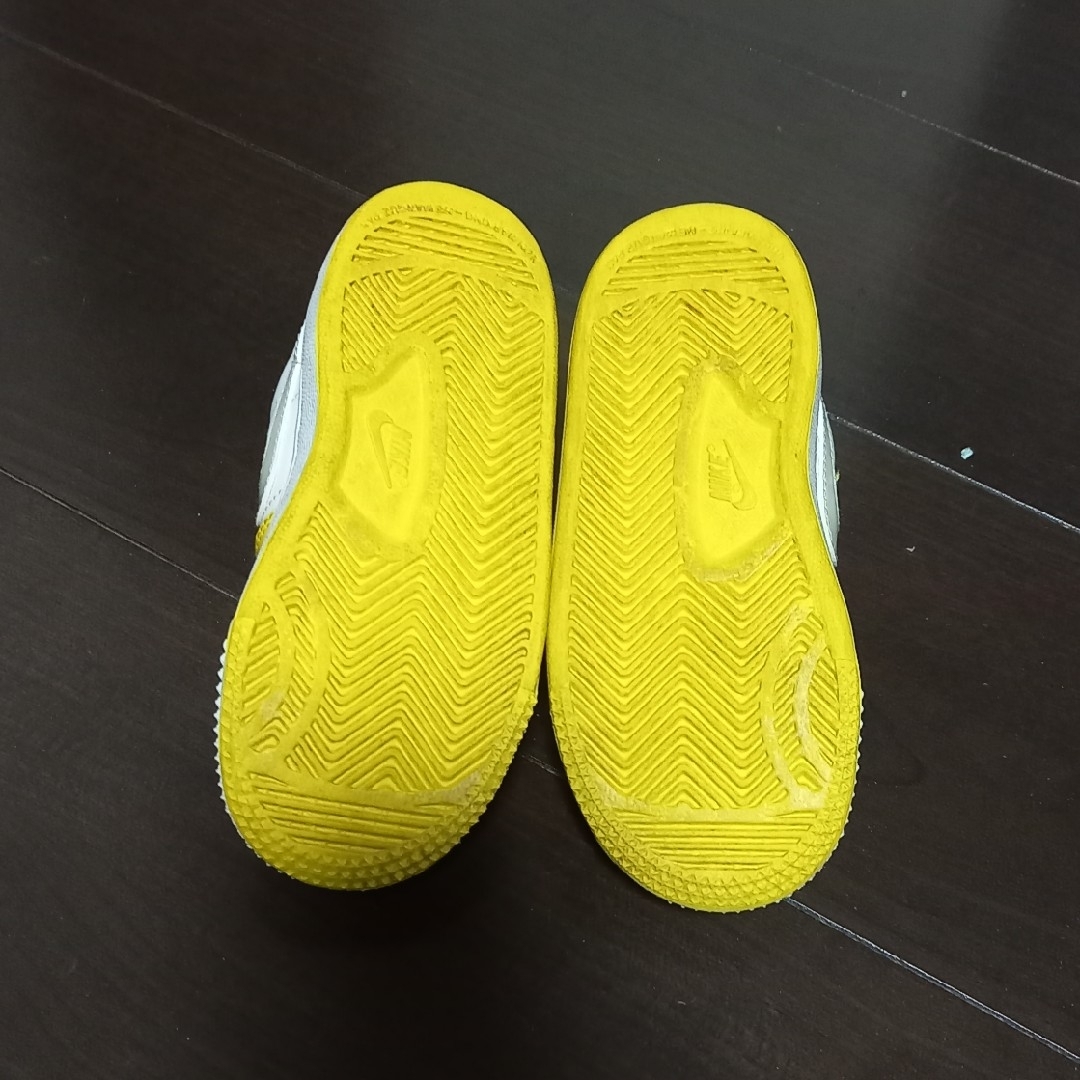 NIKE(ナイキ)のNIKE　スニーカー キッズ/ベビー/マタニティのベビー靴/シューズ(~14cm)(スニーカー)の商品写真