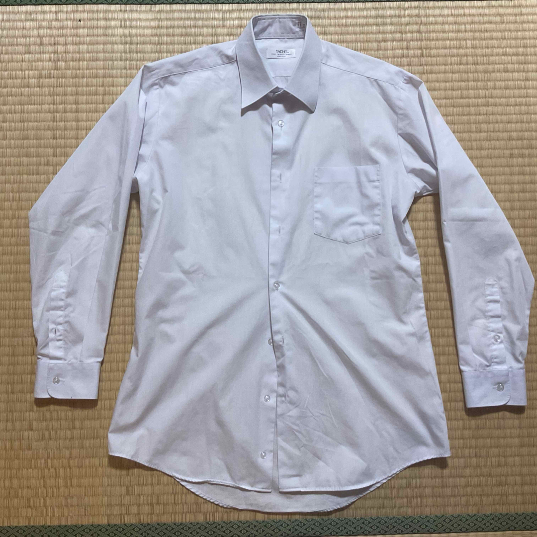 長袖カッターシャツ　学生服　165A メンズのトップス(Tシャツ/カットソー(七分/長袖))の商品写真