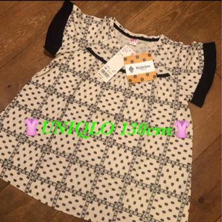 ユニクロ(UNIQLO)の👚UNIQLO 半袖　130cm👚(Tシャツ/カットソー)