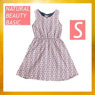 ナチュラルビューティーベーシック(NATURAL BEAUTY BASIC)の【匿名配送】NATURAL BEAUTY BASIC ワンピース　刺繍　花　S(ひざ丈ワンピース)