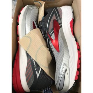 Brooks - 【26.5cm】ブルックス ラベナ8 Ravenna 8 ランニングシューズ