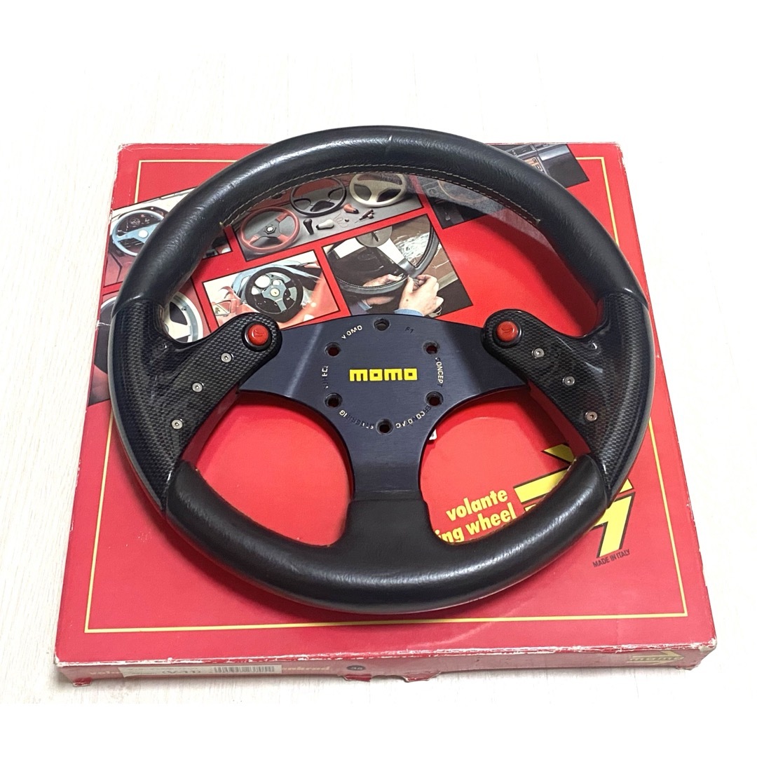 MOMO - 希少 MOMO F1 concept ステアリング 廃盤品 320mmの通販 MOMO - 希少 MOMO F1 concept ステアリング 廃盤品 320mmの通販