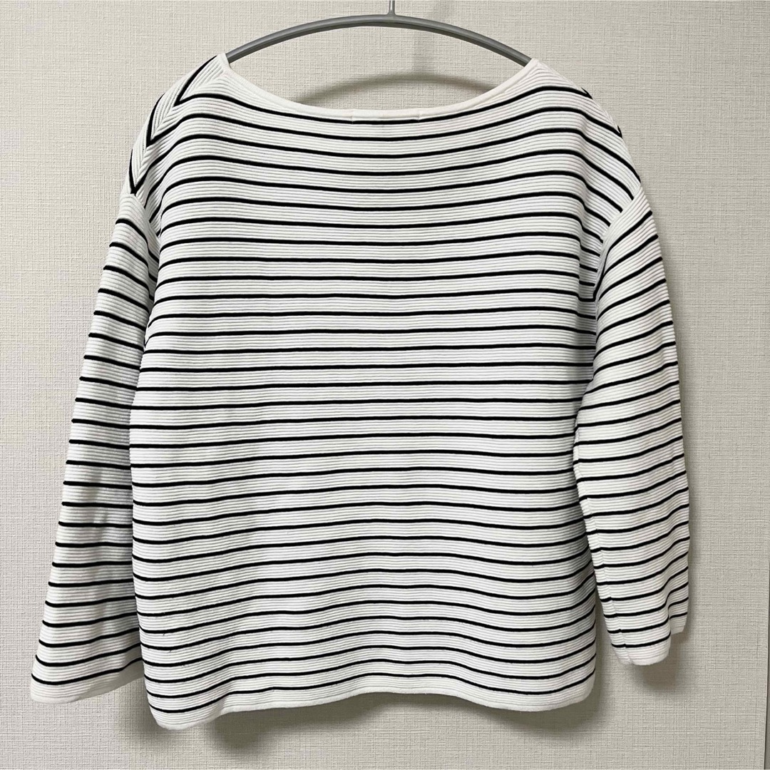 UNIQLO(ユニクロ)のユニクロ　ボーダー　クルーネック　カットソー レディースのトップス(カットソー(長袖/七分))の商品写真