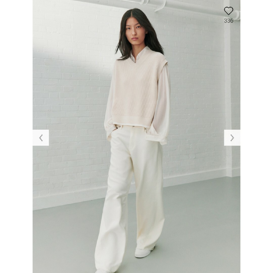 《新品タグ付》UNIQLO：C ワイドストレートジーンズ オフホワイト 23