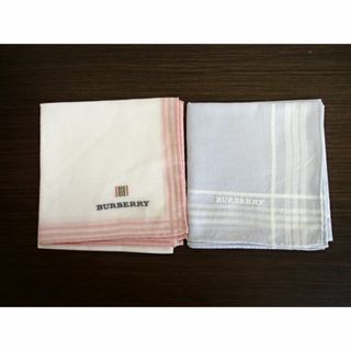 バーバリー(BURBERRY)の【未使用 2枚】　バーバリー　ハンカチ　2枚　BURBERRY(ハンカチ/ポケットチーフ)