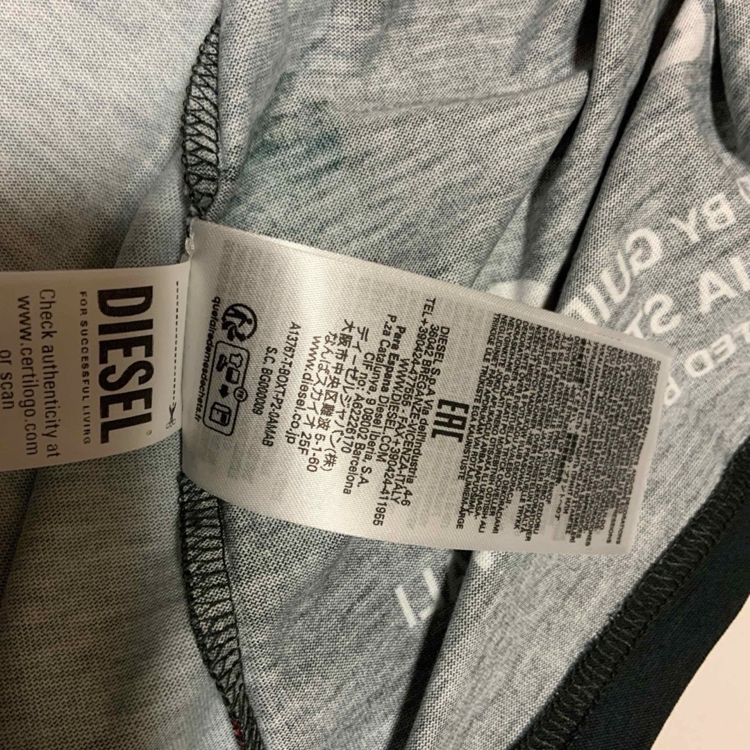 DIESEL(ディーゼル)の洗練されたデザイン　DIESEL　 正規品　Tシャツ　T-Boxt-P2　XL メンズのトップス(Tシャツ/カットソー(半袖/袖なし))の商品写真