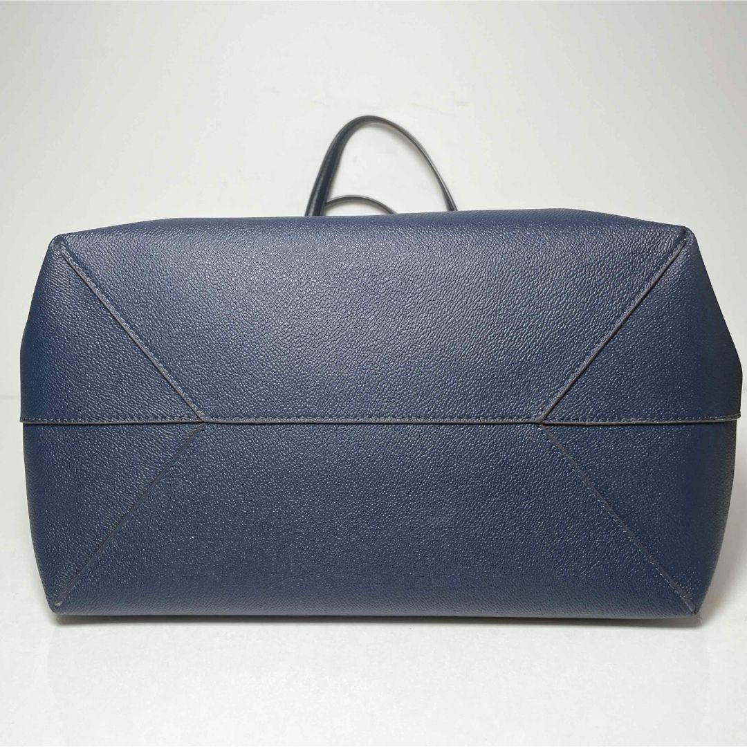 美品 マイケルコース トートバッグ ネイビー ゴールド インナーバッグ A4可 美品 マイケルコース トートバッグ ネイビー ゴールド インナーバッグ A4可