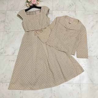 シビラ(Sybilla)の美品　シビラ　セットアップ　ジャケット　ワンピース　刺繍　カットワーク　M(ロングワンピース/マキシワンピース)