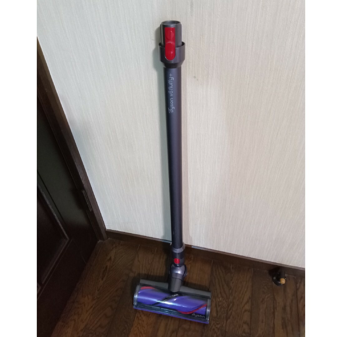 Dyson(ダイソン)の□ダイソン V7/V8 対応 ロングパイプ＋モーターヘッド□メンテ済み動作品。 スマホ/家電/カメラの生活家電(掃除機)の商品写真