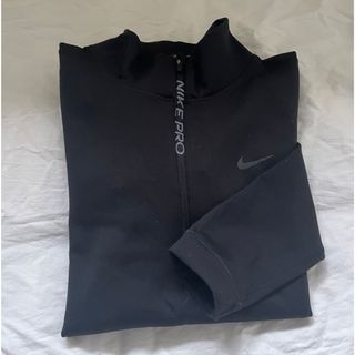 ナイキ(NIKE)のトレーニングウェア　ハーフジップ(Tシャツ(長袖/七分))