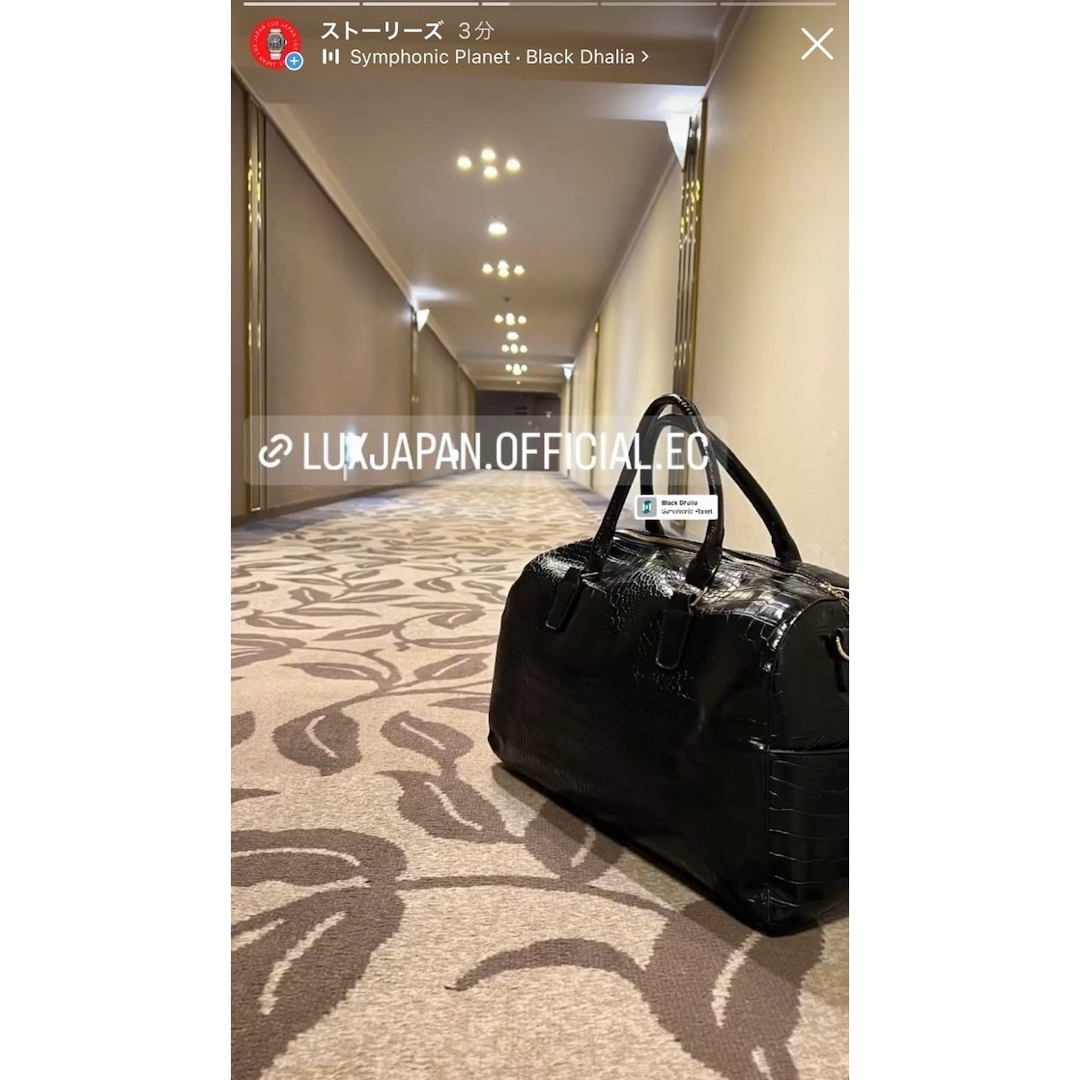 LUXイチオシ❗️レザーボストンバック✨ブラックホワイト LUXイチオシ❗️レザーボストンバック✨ブラックホワイト
