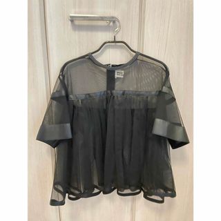 コムデギャルソン(COMME des GARCONS)の【noir kei ninomiya コムデギャルソン】チュールトップスS(カットソー(半袖/袖なし))