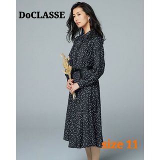 ドゥクラッセ(DoCLASSE)の✨未使用品✨DoCLASSE ニュアンスデシンワンピース ドット ブラック 11(ひざ丈ワンピース)