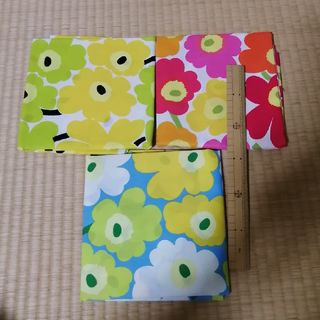 マリメッコ(marimekko)のマリメッコ 生地 3種セット イエロー オレンジ ブルー(生地/糸)