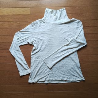 5○シミあり）水玉ロングTシャツ　長袖　トップバリュ