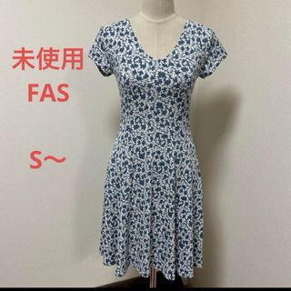 未使用　FAS ジャガードデザイン　ストレッチ　ワンピ(ひざ丈ワンピース)