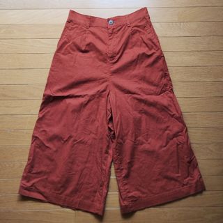 ユニクロ(UNIQLO)の5○中古）リネンコットンワイドクロップドパンツ　ユニクロ(クロップドパンツ)