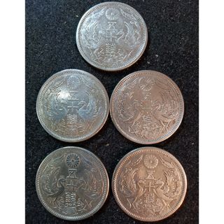 銀貨　小型50銭銀貨　(鳳凰50銭銀貨)silver720 状態綺麗　５枚セット(金属工芸)