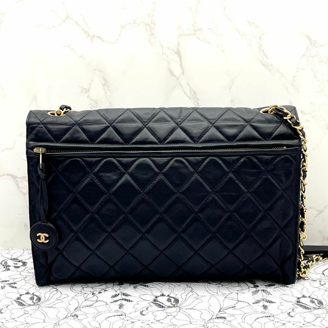 CHANEL(シャネル)の★極美品★　CHANEL　マトラッセ　ターンロック　チェーン　ショルダーバッグ レディースのバッグ(ショルダーバッグ)の商品写真