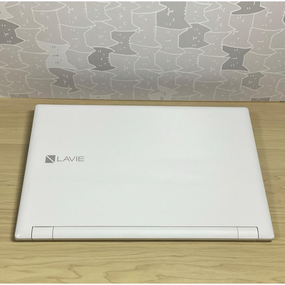 NEC(エヌイーシー)の美品・大画面＞NEC LaVie＞ SSD搭載/Win11/Office付き スマホ/家電/カメラのPC/タブレット(ノートPC)の商品写真