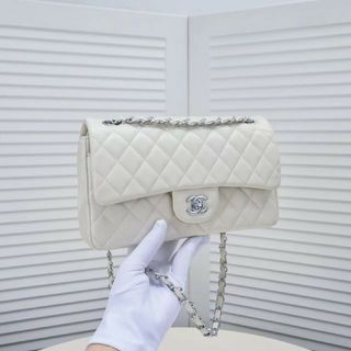 シャネル(CHANEL)の【即購入OK】 シャネル マトラッセ ショルダーバック(ロングワンピース/マキシワンピース)