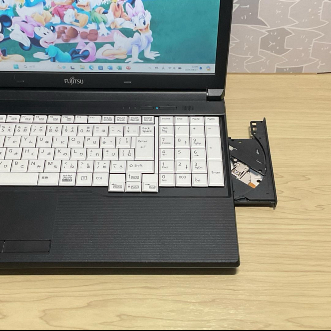 富士通(フジツウ)の大画面、SSD、DVD搭載＞富士通　LIFEBOOK 無線LAN Office スマホ/家電/カメラのPC/タブレット(ノートPC)の商品写真