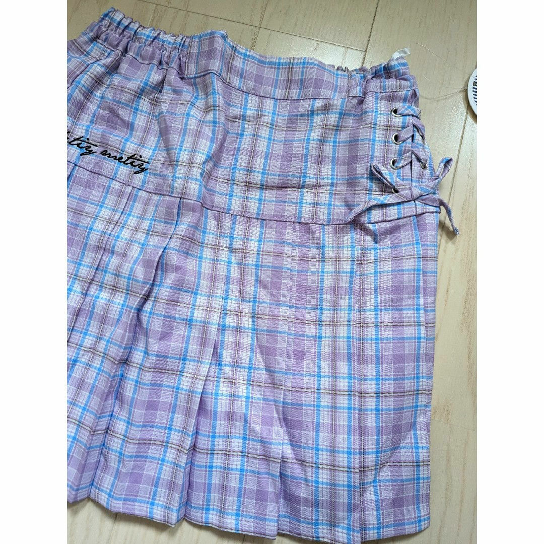 １５０★metiy metiy★チェック柄プリーツスカート★新品 キッズ/ベビー/マタニティのキッズ服女の子用(90cm~)(スカート)の商品写真