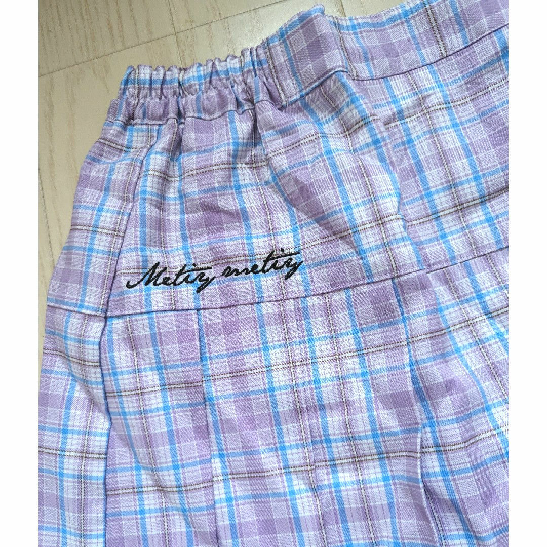 １５０★metiy metiy★チェック柄プリーツスカート★新品 キッズ/ベビー/マタニティのキッズ服女の子用(90cm~)(スカート)の商品写真