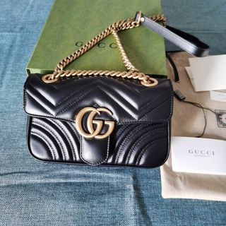 グッチ(Gucci)のGUCCI GGマーモント キルティング スモール ショルダーバッグ(ショルダーバッグ)