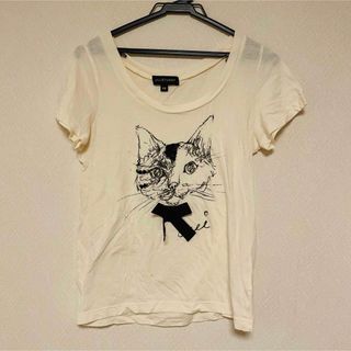 ジルスチュアート(JILLSTUART)のジルスチュアート　キャットTシャツ　カットソー　ビーズ付　JILLSTUART(Tシャツ(半袖/袖なし))