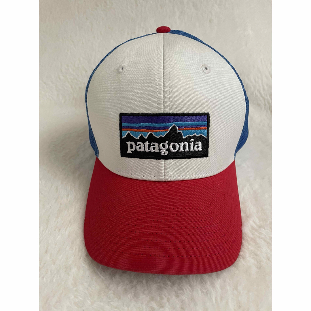 patagonia(パタゴニア)のPatagonia   キャップ　メッシュキャップ メンズの帽子(キャップ)の商品写真
