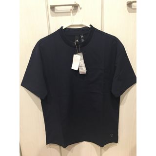 新品　未使用　タグ付きです　adidas メンズ Tシャツ　ネイビー　Mサイズ