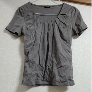 ほぼ未着用 半袖 カットソー オフィスウェア Tシャツ オリーブグリーン カーキ(カットソー(半袖/袖なし))