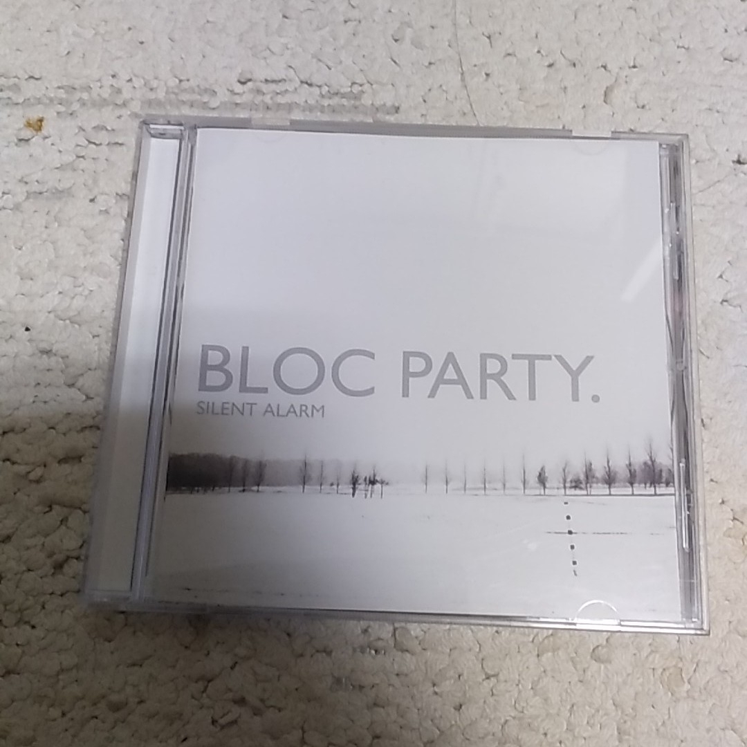 BLOC PARTY   SILENT ALBUM エンタメ/ホビーのCD(ポップス/ロック(洋楽))の商品写真