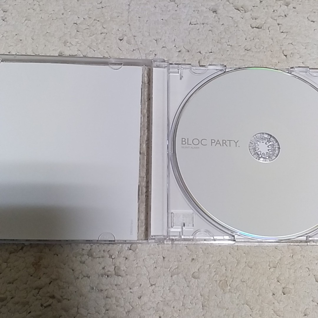 BLOC PARTY   SILENT ALBUM エンタメ/ホビーのCD(ポップス/ロック(洋楽))の商品写真