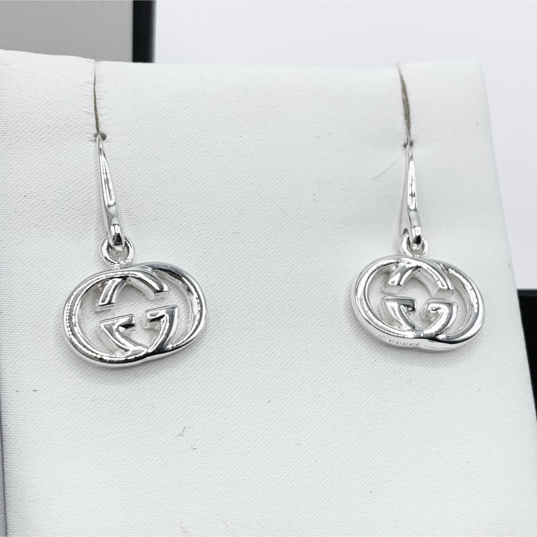【未使用】GUCCI ピアス GG ダブルG インターロッキング フープ 925 【未使用】GUCCI ピアス GG ダブルG インターロッキング フープ 925