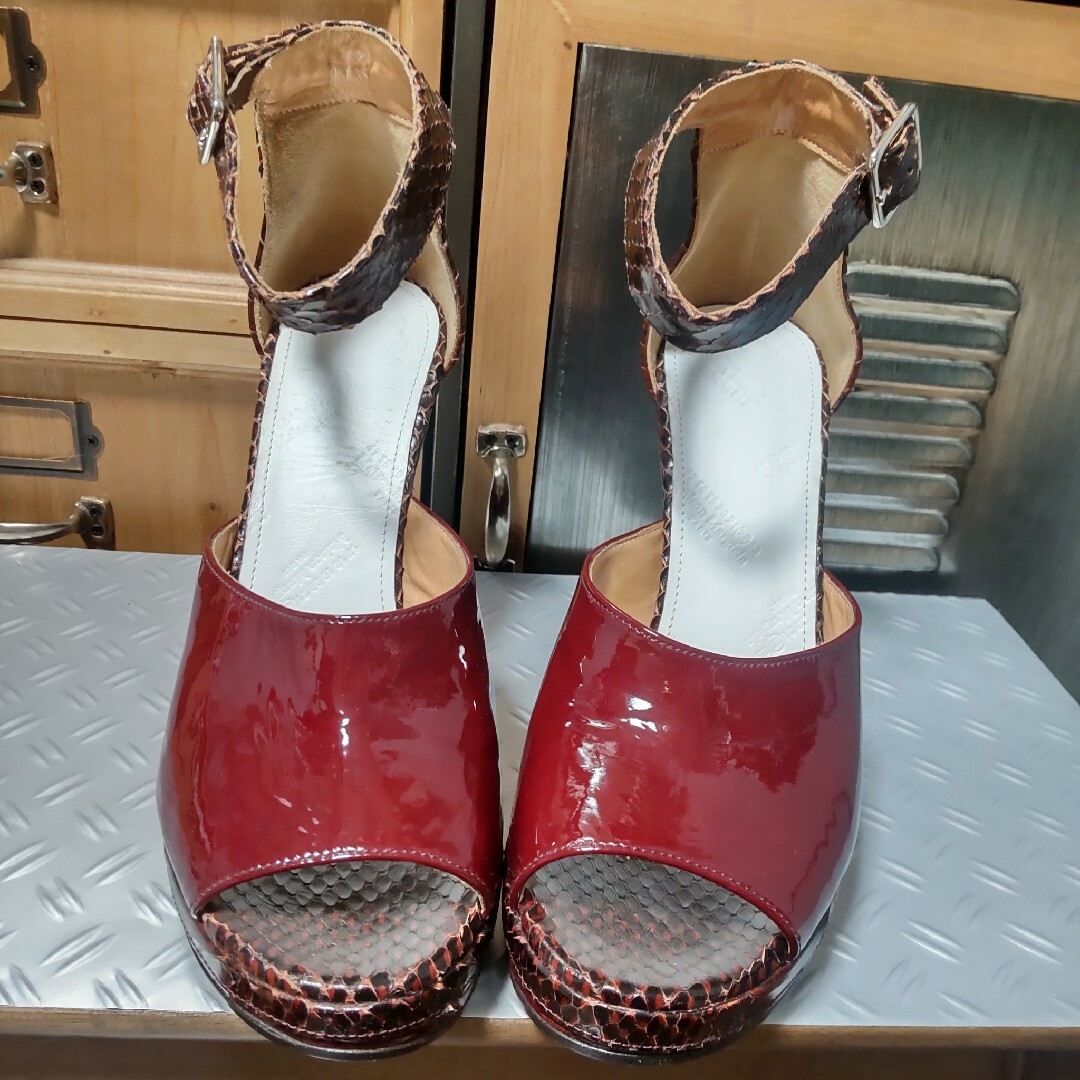 ✨未使用品✨Maison Margielaサンダル レディースの靴/シューズ(サンダル)の商品写真