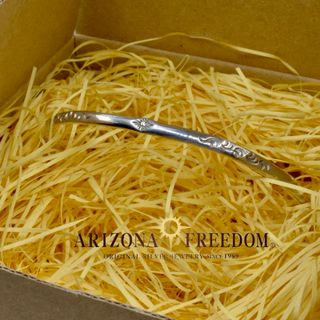 アリゾナフリーダム(ARIZONA FREEDOM)の美品 Arizona Freedom 甲丸シンプル ブレスレット(ブレスレット)