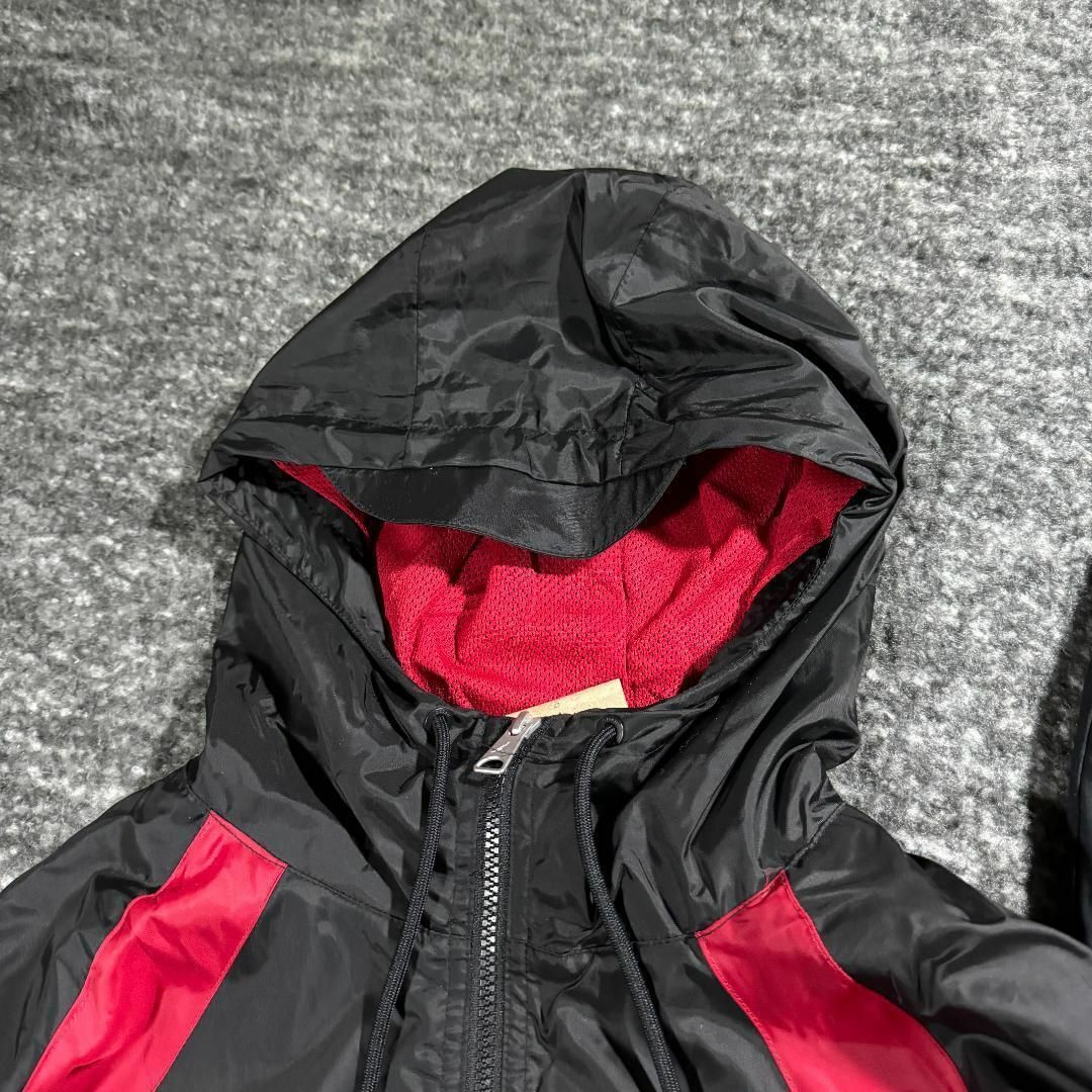 NIKE - 新品 L ナイキ ジョーダン 上下セットアップ 黒 赤 NIKE NIKE - 新品 L ナイキ ジョーダン 上下セットアップ 黒 赤 NIKE