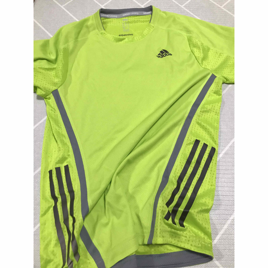 adidas tシャツ M メンズのトップス(Tシャツ/カットソー(半袖/袖なし))の商品写真