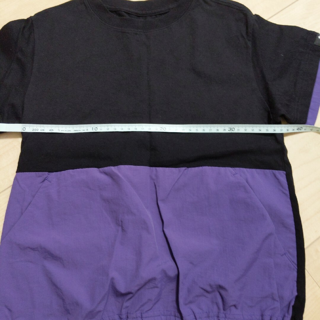 GU(ジーユー)の１３０サイズ　GUTシャツ キッズ/ベビー/マタニティのキッズ服男の子用(90cm~)(Tシャツ/カットソー)の商品写真