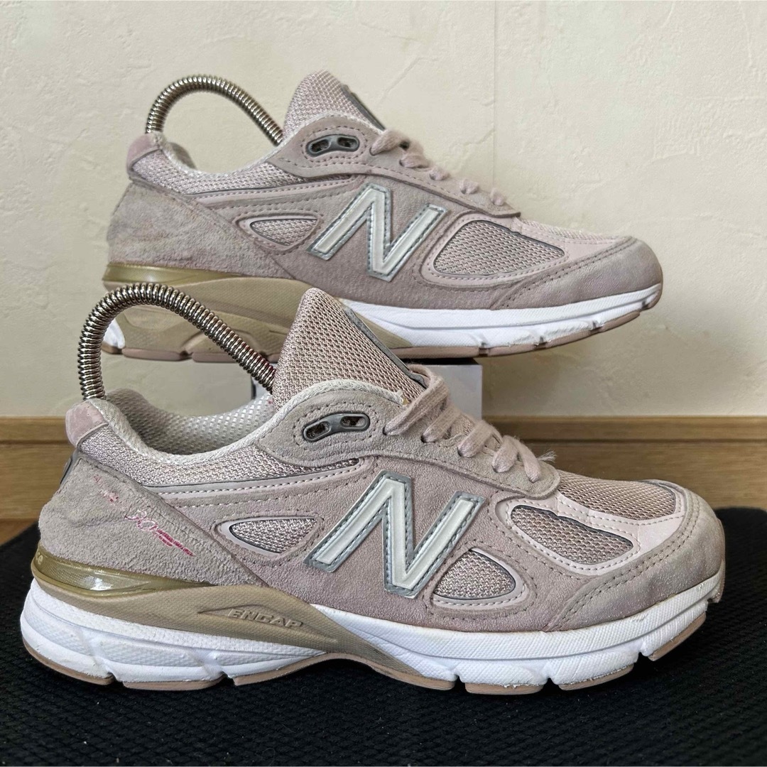 New Balance(ニューバランス)のアメリカUSA製 ニューバランスW990KM  ピンク　23cm レディースの靴/シューズ(スニーカー)の商品写真