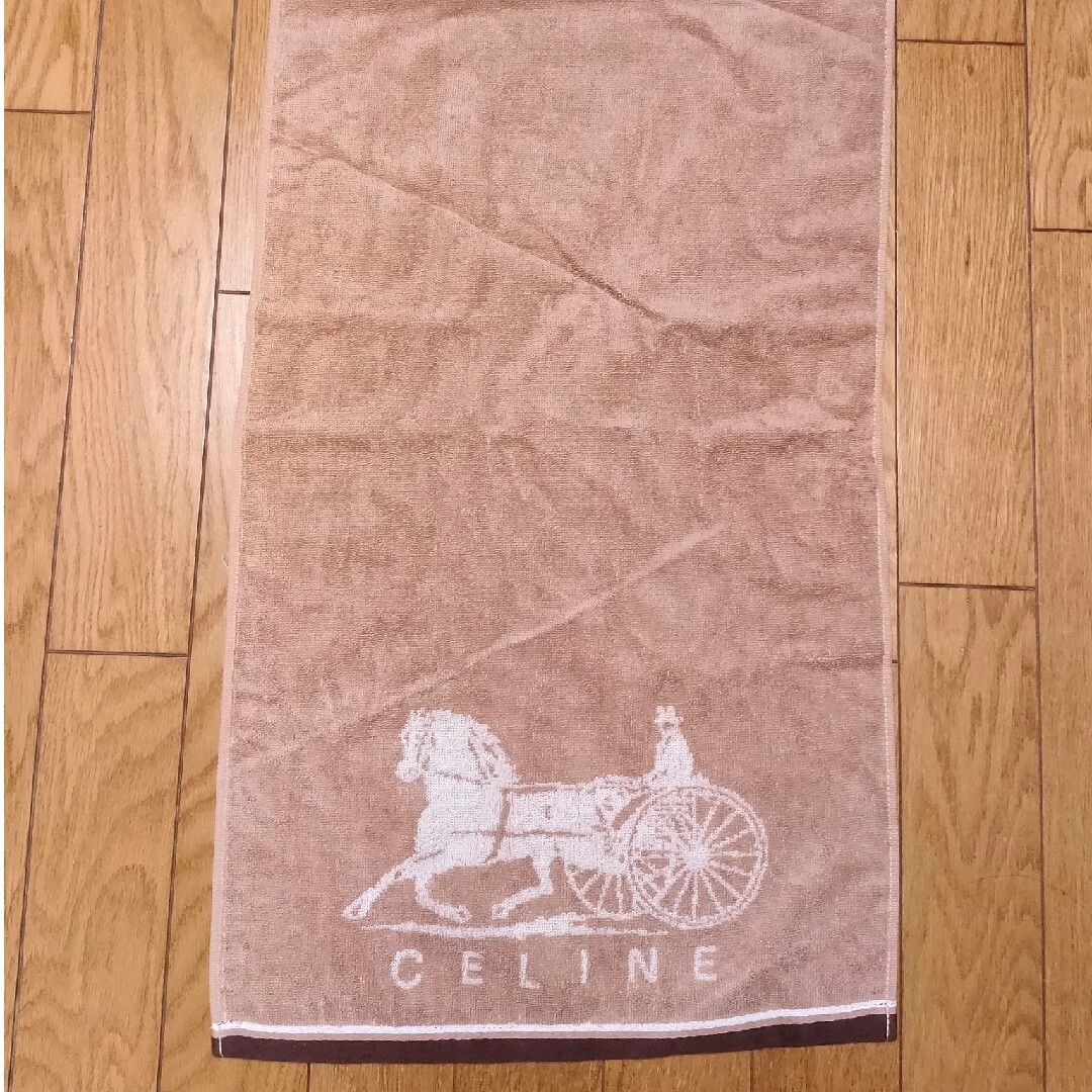 celine(セリーヌ)の【新品・未使用】CELINE　セリーヌ　フェイスタオル　タオルセット　馬車 インテリア/住まい/日用品の日用品/生活雑貨/旅行(タオル/バス用品)の商品写真