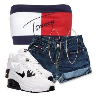 TOMMY HILFIGER✳︎新品未使用✳︎ブラトップ✳︎ベアトップ